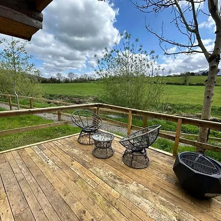 Riverside Holiday home